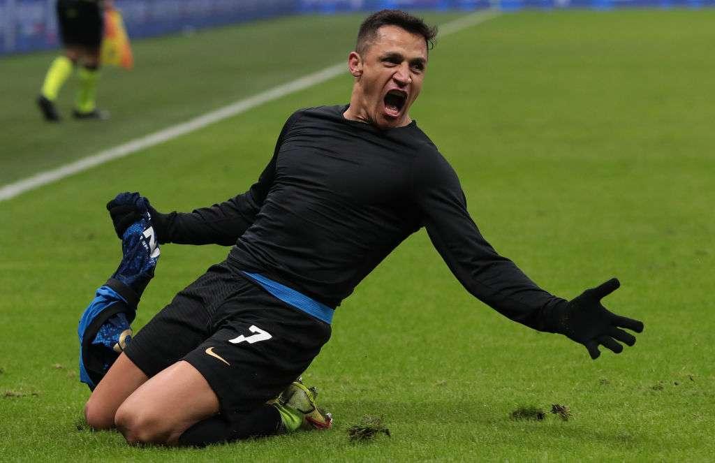 Gioia per i tifosi del Cile: Sanchez fuori dal ritiro per foto e autografi