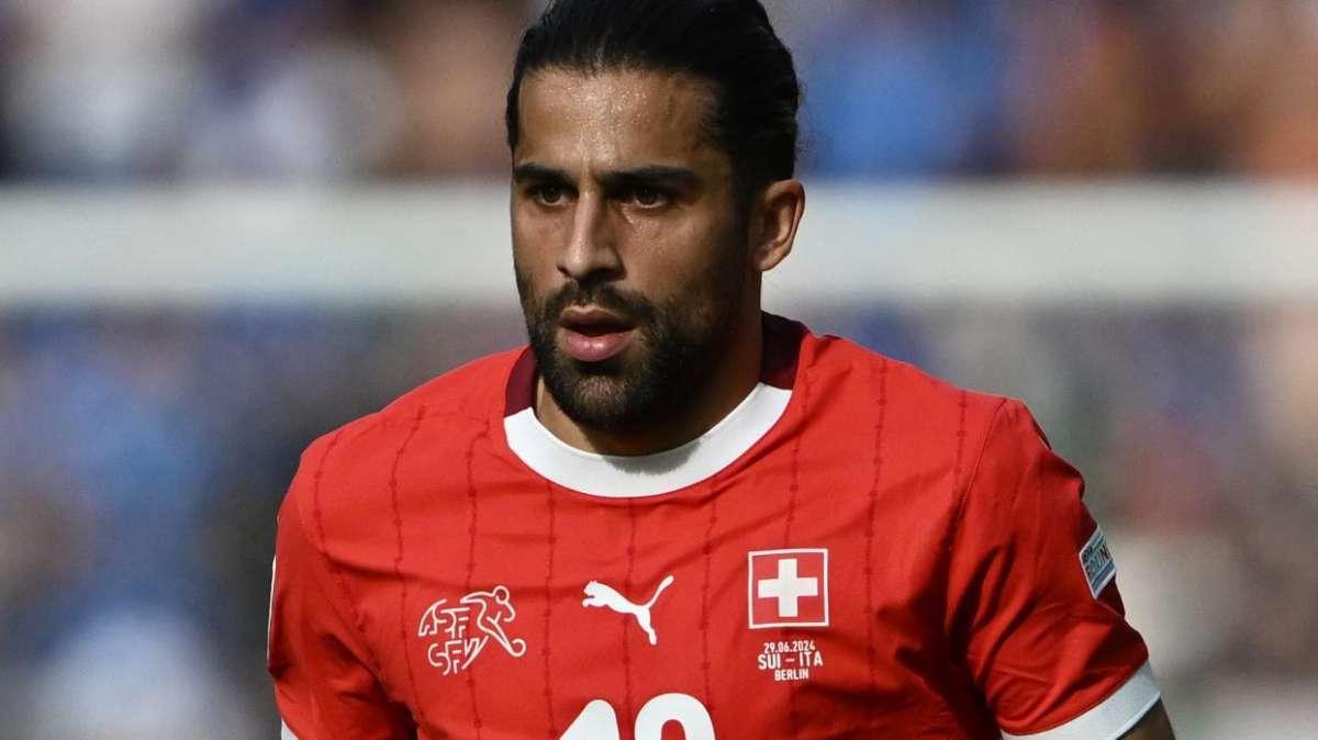 CdS - Rodriguez l'ultimo nome per la difesa. Rispetto a Hermoso...