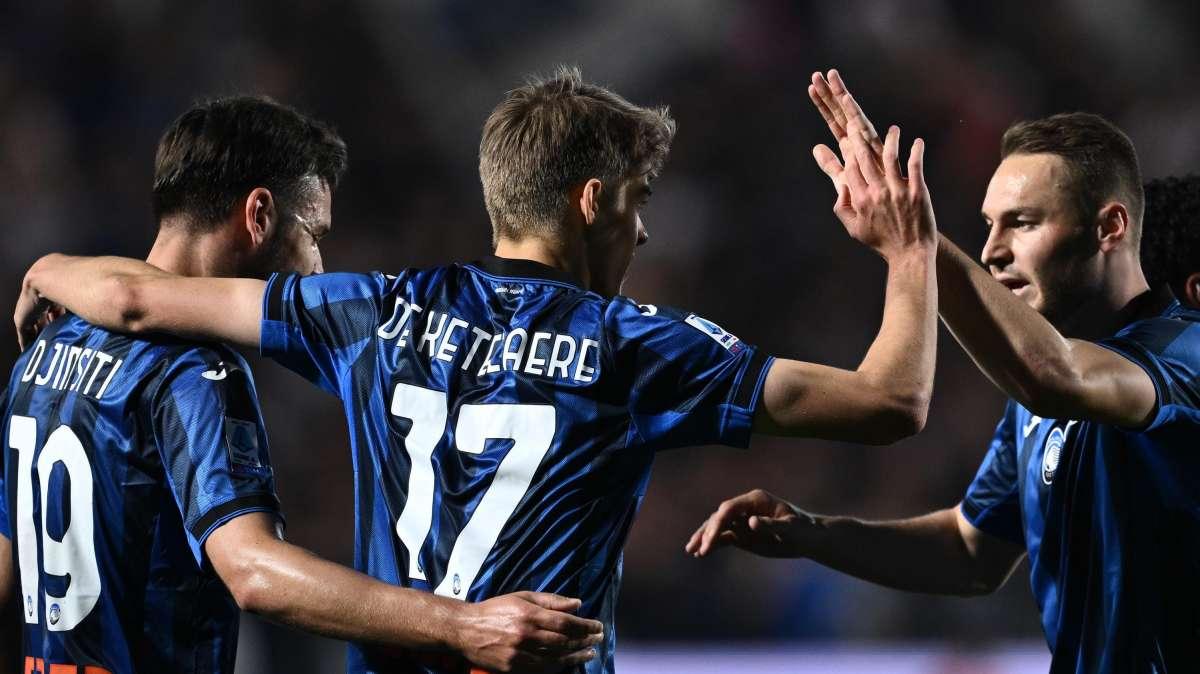 Super De Ketelaere, l'Atalanta batte la Roma 2-1: Bologna e Juve in Champions 