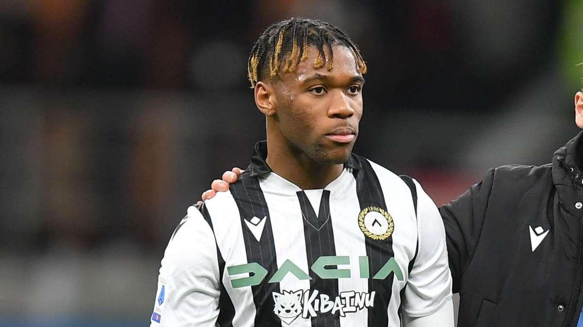 Udogie: "Fa molto piacere essere accostati ai top club. Al mercato pensano i miei agenti"