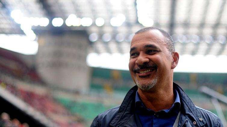 Gullit: "Conte-Inter? Spero faccia bene e si prenda la sua rivincita"