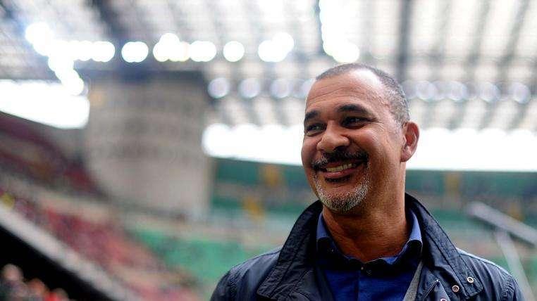 Gullit: "Ho un debole per Conte, è uno che sa cosa vuole. Lukaku? Ha sfondato"