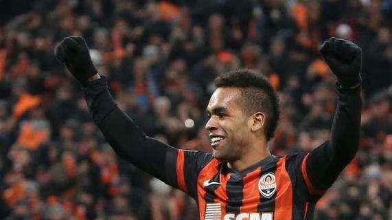 Alex Teixeira nuovo nome per l'attacco. Osvaldo è bloccato, per Medel...