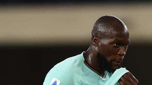 Esami per Lukaku: nessuna lesione, ma il bomber belga dovrebbe essere risparmiato col Torino
