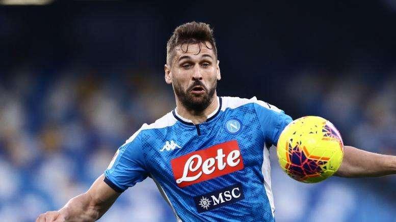 FcIN - Il Napoli prova a inserire Llorente nell'affare Politano (che vuole sempre la Roma), ma Conte preferisce Giroud