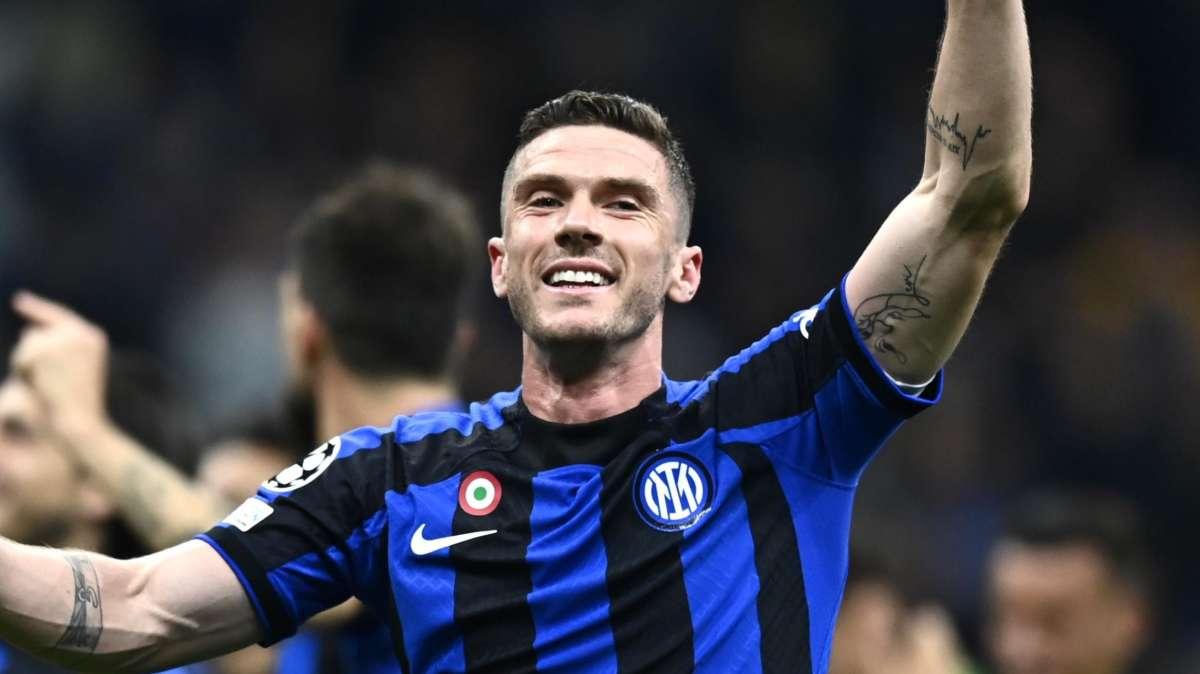 CF - Doppia operazione Gosens-Carlos Augusto: gli effetti (positivi) sul bilancio Inter