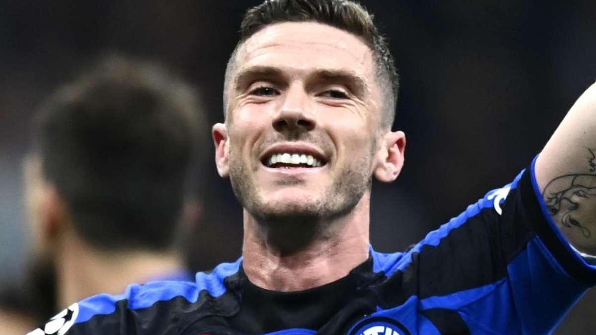 Dall'Inter agli ex compagni, quanto affetto per Gosens: "Ti auguriamo il meglio"