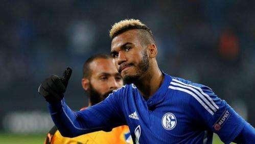 Siviglia, Choupo-Moting alternativa a Jovetic