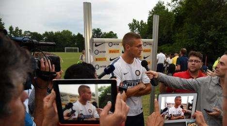 Carragher: "Vidic e Rio, giusto lasciare Manchester"