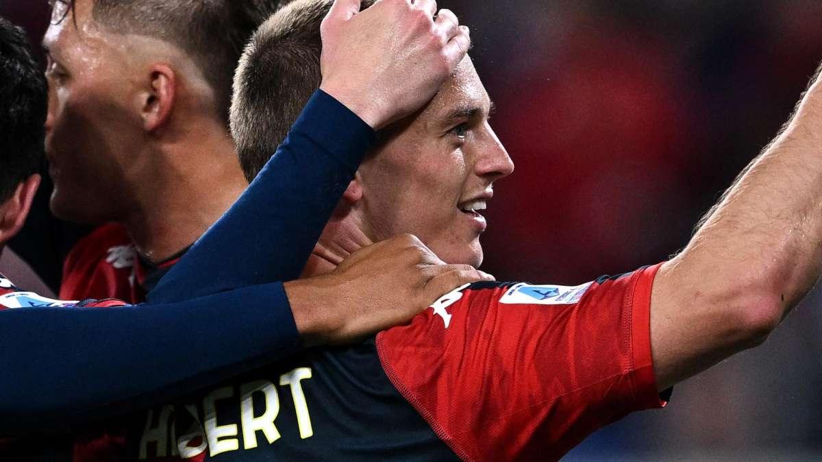 Genoa, Spors: "Gudmundsson interessa a diversi club, sappiamo il suo valore. Offerte? Ne parleremmo"