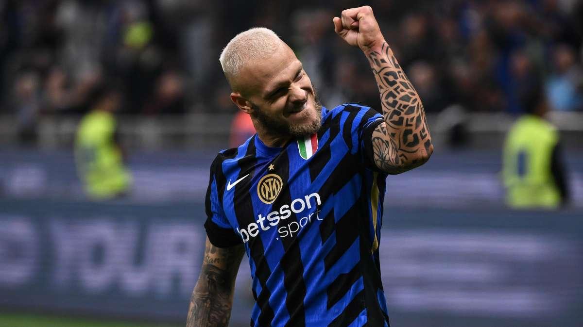 Dimarco spegne 27 candeline nel giorno di Inter-Napoli. Il club: "Nerazzurro fin da bambino, interista di cuore"