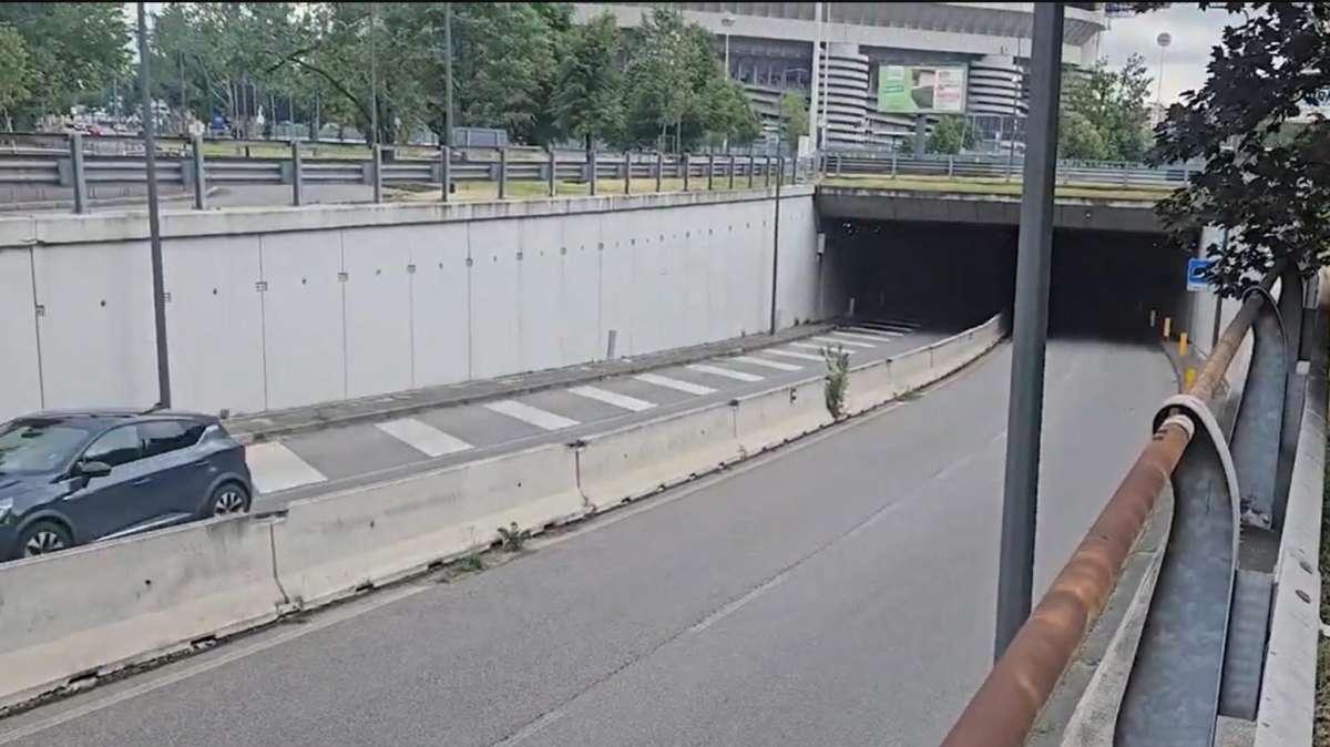 Milano, il Comune avvisa Milan e Inter: "Tunnel Via Patroclo da modificare"