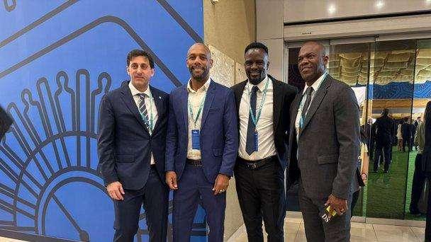 Reunion nerazzurra al Congresso FIFA: Mariga posta gli scatti con gli ex compagni Milito, Maicon e Suazo 