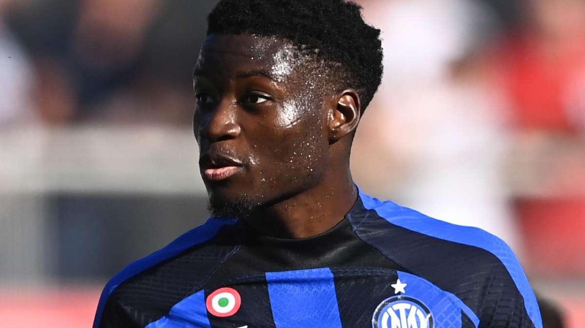 FcIN - Agoumé torna in Francia in prestito: accordo con il Troyes