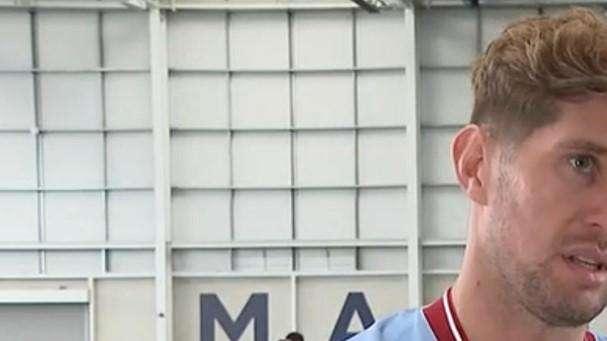 Man. City, Stones a SM: "Inter sfavorita? Io credo di no. Sono un grande fan di Lukaku"