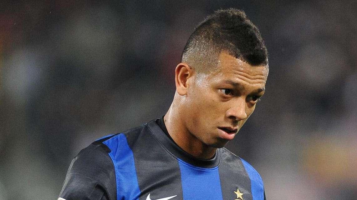 Tuttosport - Alvarez nel derby? 4-4-2 e Guarin largo