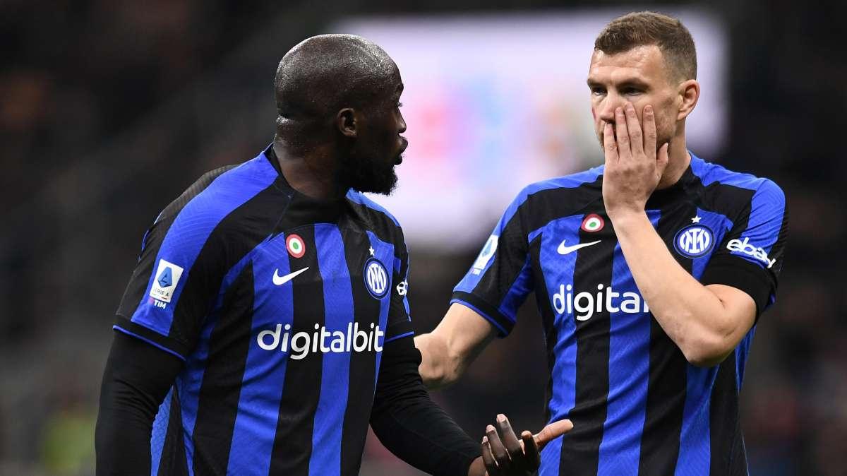 In Turchia - Mourinho cambia l'attacco del Fenerbahce: Dzeko verso la cessione, l'obiettivo è Lukaku 