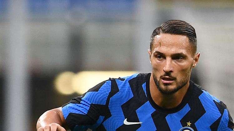 D'Ambrosio svetta e decide: nelle ultime cinque stagioni solo due difensori hanno segnato più reti di testa 