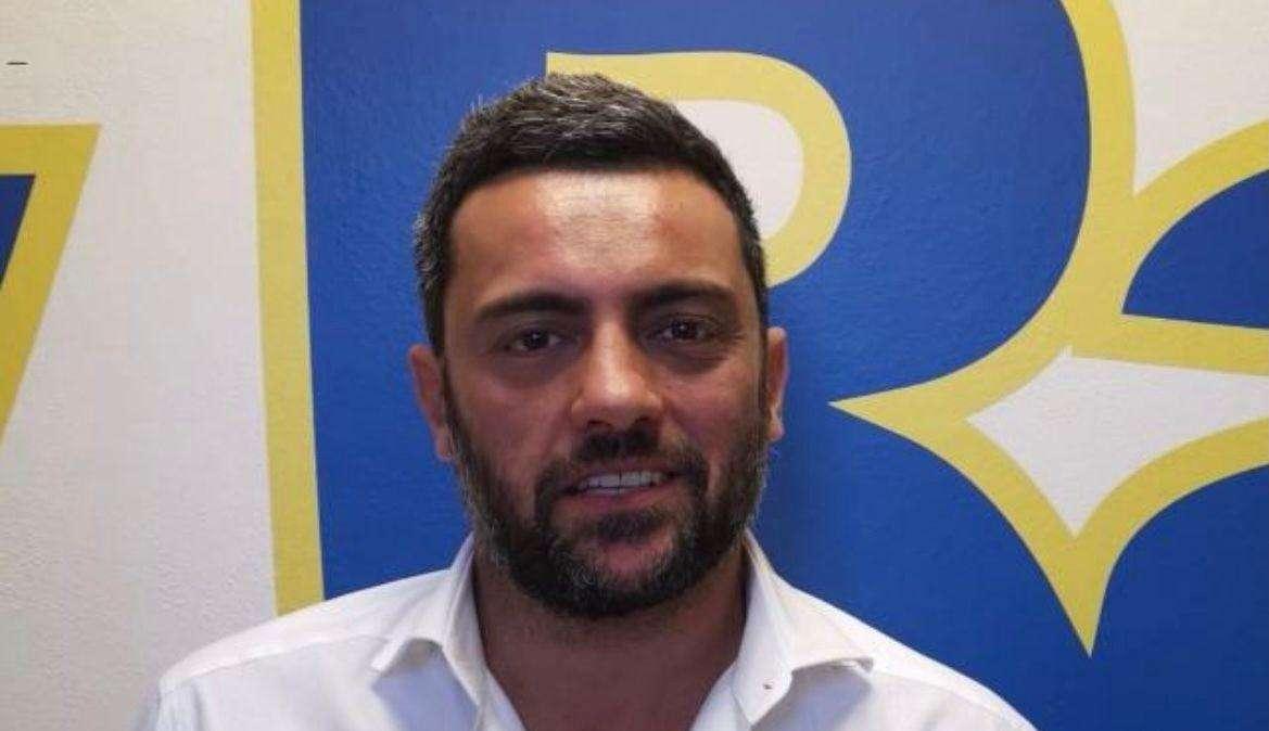 A FIRENZE IL CALCIO PIANGE E LA CREDIBILITÀ SE NE VA. UNA TELEVENDITA HA PORTATO VLAHOVIC ALLA JUVE. LA PARTITA DOPPIA PIÙ IMPORTANTE DELLA PARTITA