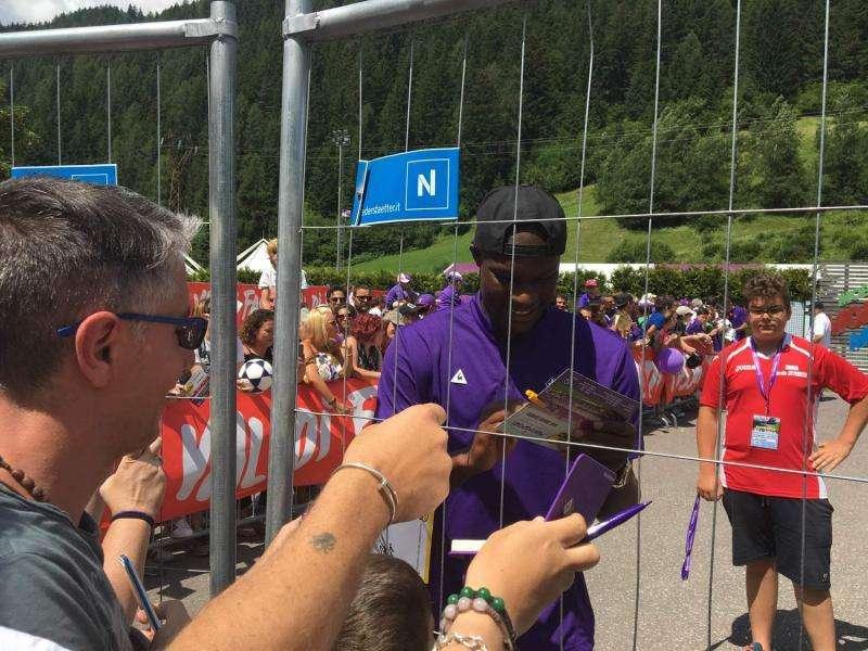 FOTO-VIDEO FV, Primi autografi. Alonso e Baba...