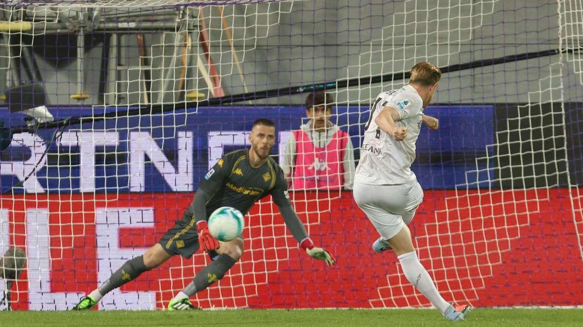 La Fiorentina ha un punto fermo su tutti ed è De Gea: l'unico a salvarsi con il Napoli