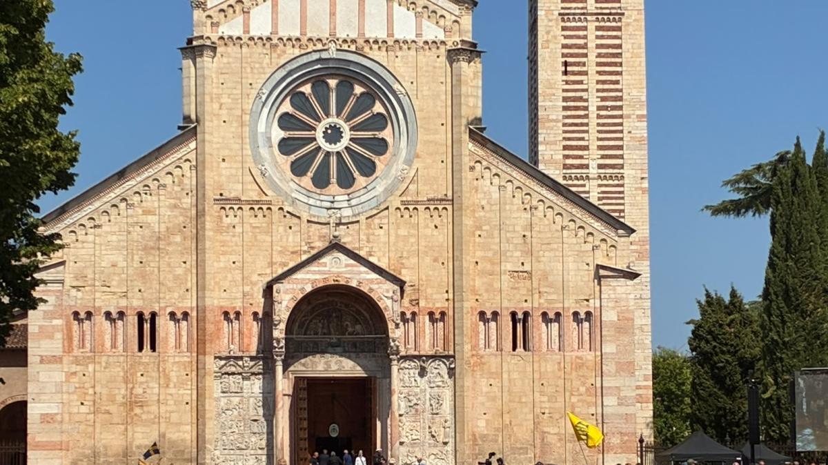 A Verona l'ultimo saluto a Bagnoli, presenti i suoi campioni d'Italia 1985