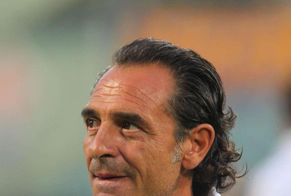 PRANDELLI E FREY, Calendario per beneficenza