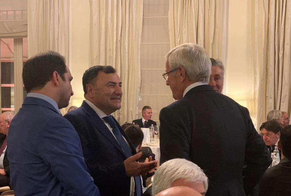 FOTO FV, I dirigenti viola salutano Lippi a Viareggio