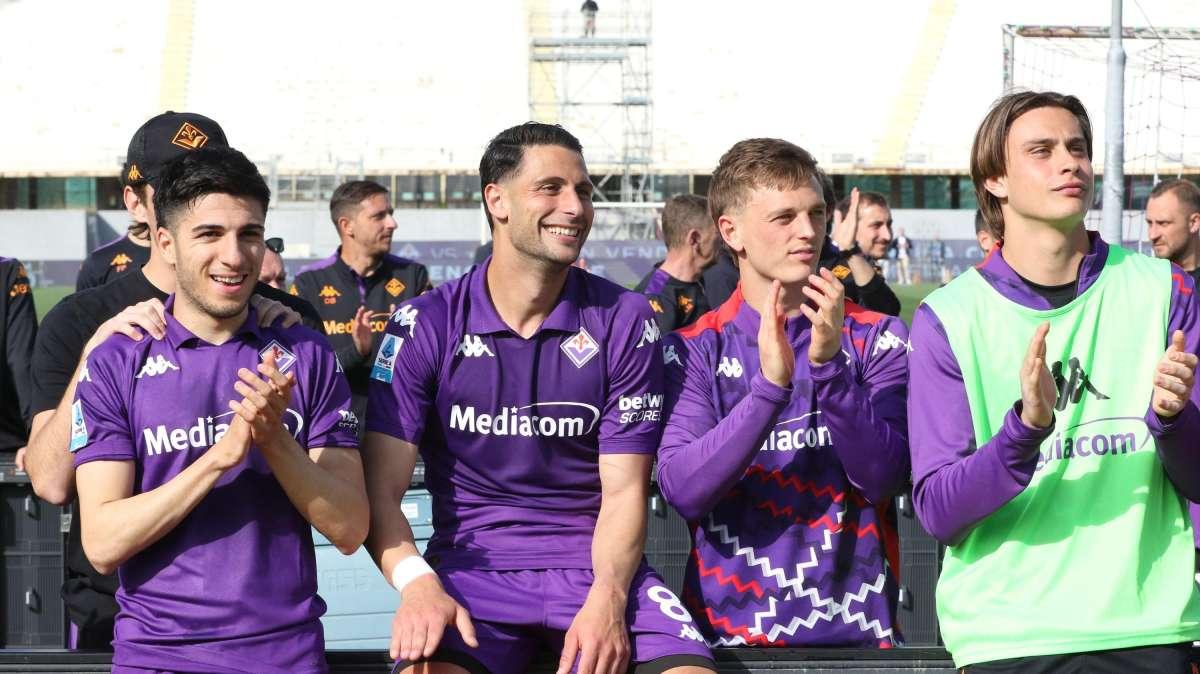 Verso Fiorentina-Betis, Mandragora suona la carica. In campo tutti i titolari