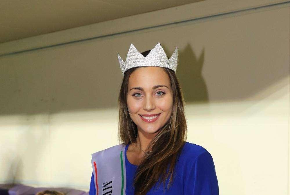 LADY CASTRO, Coltellata al cuore: non ti arrendere