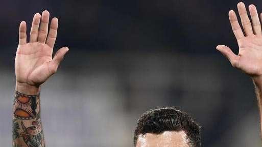 CUTRONE, Maglia in palio per raccogliere fondi