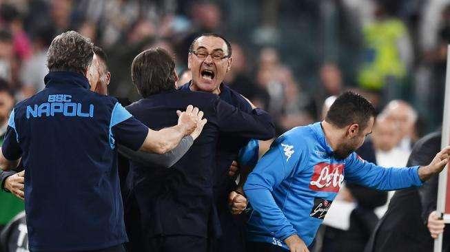 SARRI, Ora testa a Firenze. Dito medio? Risposta a...