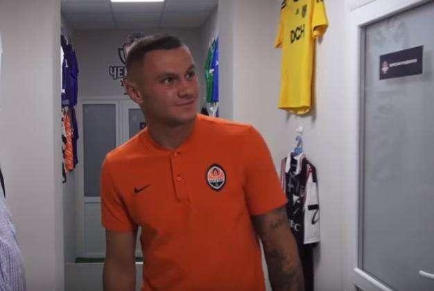 DALL'UCRAINA, La Viola sull'esterno O. Zubkov