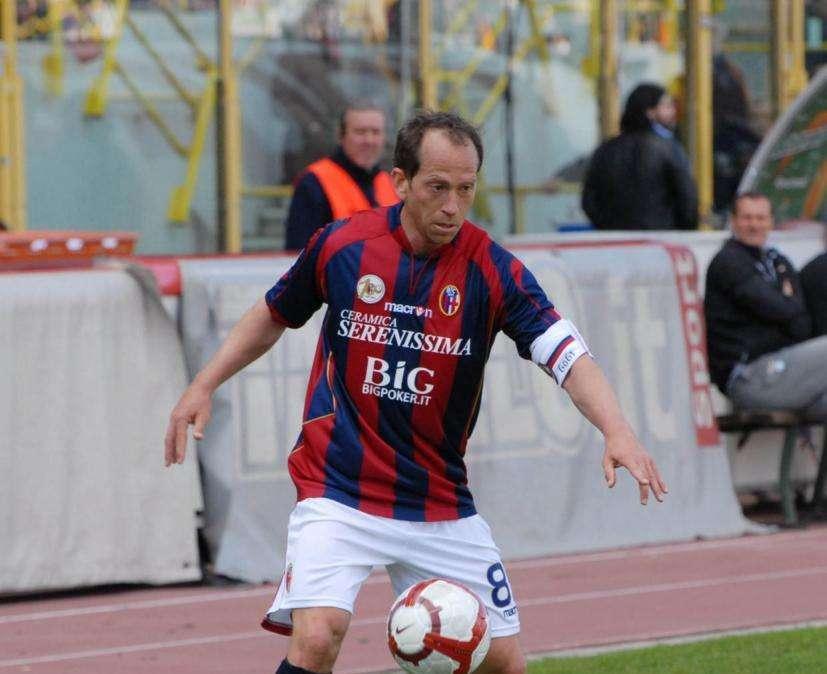 ADAILTON, Caos societario ha inciso su Genoa e Viola