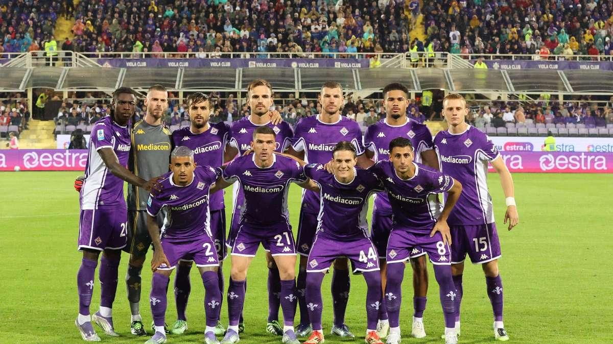 Fiorentina, grandi manovre. La Nazione: "La difesa non si tocca, in mediana quanti dubbi"