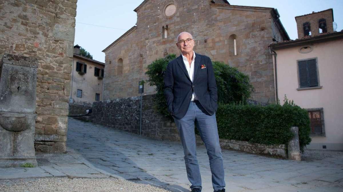 CARATTERE E CUORE, LA FIORENTINA RIPARTE ANCHE IN CAMPIONATO ALLA CACCIA DELL’EUROPA. SERATA COMPLICATA DAGLI ERRORI, LE ASSENZE E IL CLIMA ANTI-ITALIANO: VINCERE COSI’ VALE DOPPIO. AMRABAT GIOIE E DOLORI. E PIATEK SEGNA ANCORA