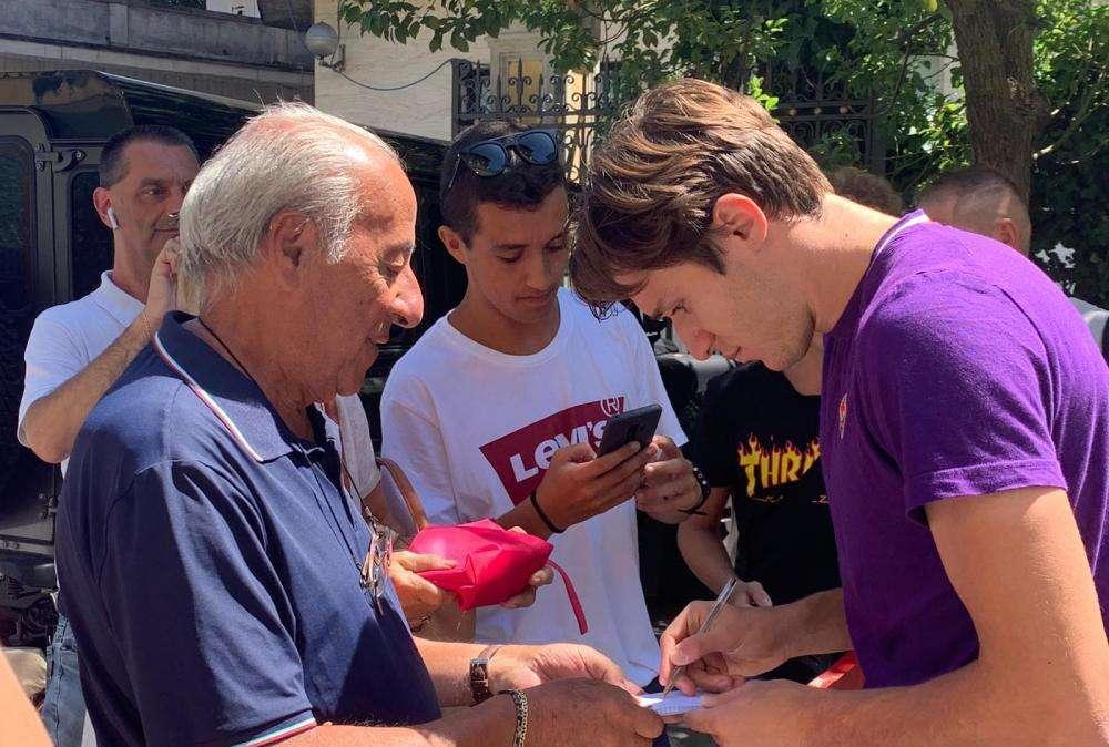 VIDEO FV, Chiesa sereno e disponibile con i tifosi