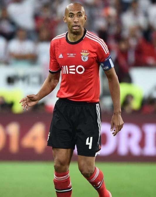 LUISAO, Da oggi di nuovo in gruppo. Lisandro...