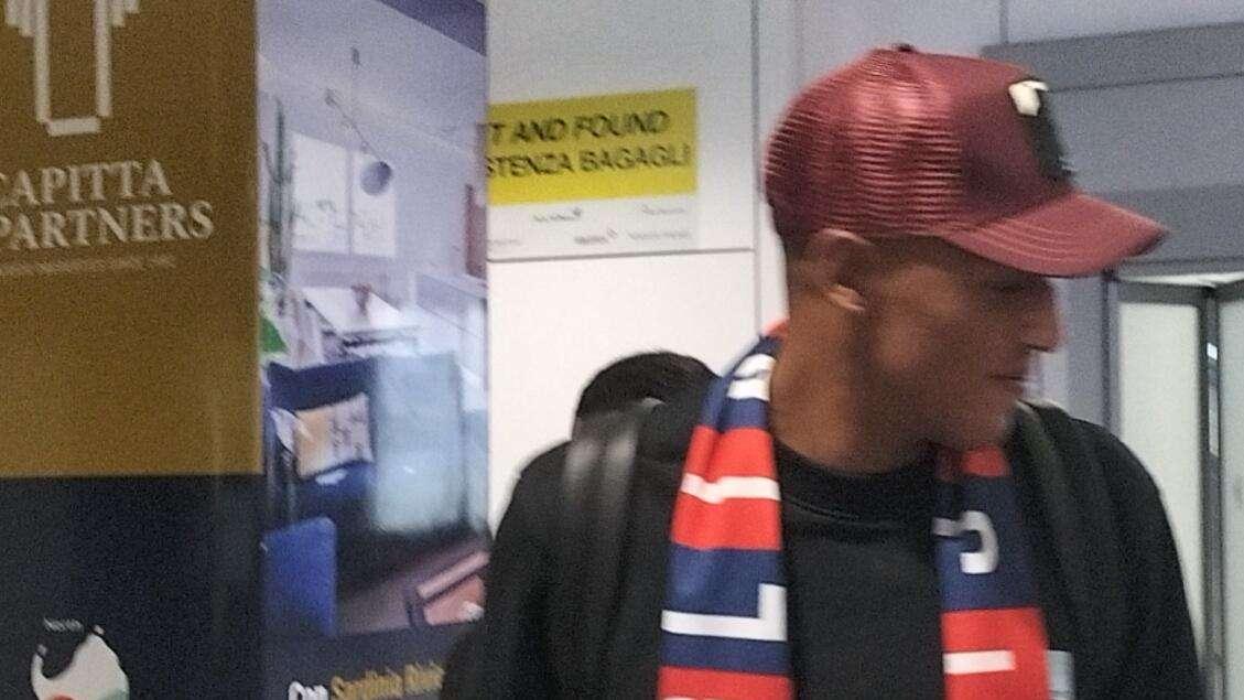 VIDEO, Mina è a Cagliari: "Sono pronto per giocare"