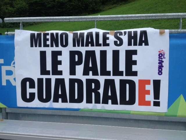 MOENA, Gli striscioni colpiscono anche il mercato