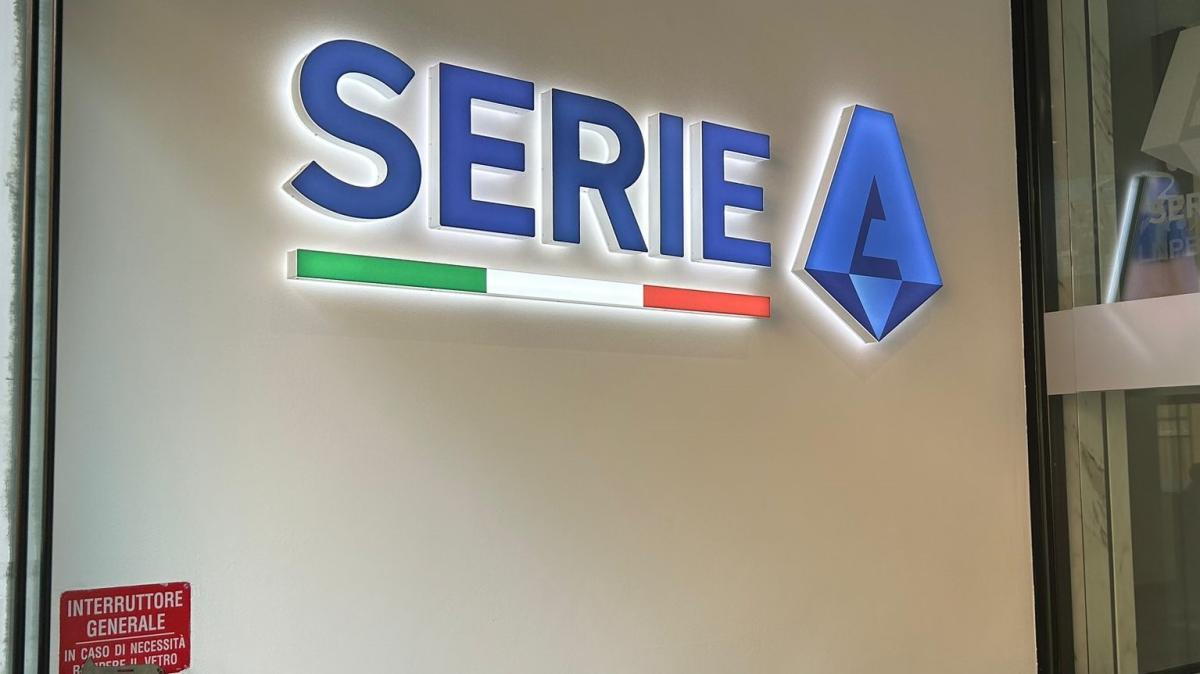 Serie A, Venezia ko con l'Inter: 0-2 e ultimo posto. Colpo di Palladino a Milano (2-4). Pari a Parma