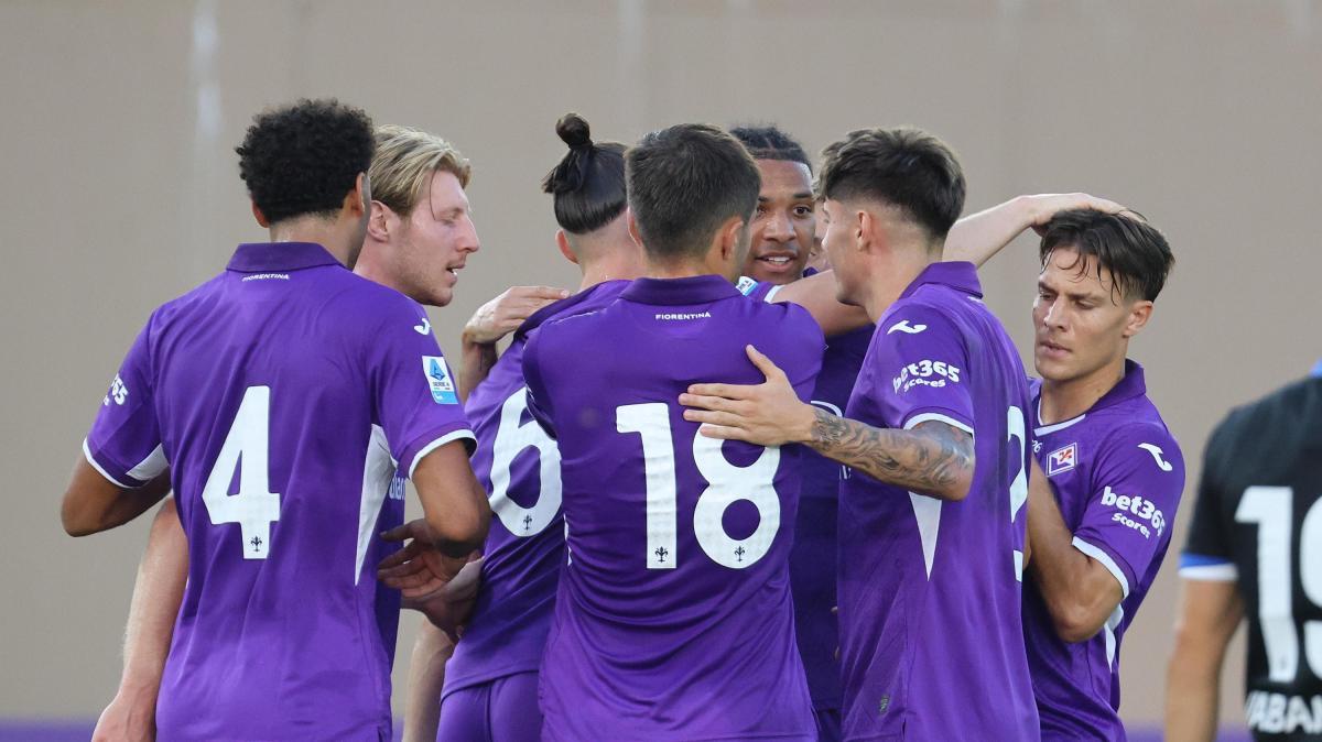 Punte in sospeso, cambi sulle fasce e centrocampisti in coda: nel mercato viola può ancora succedere di tutto