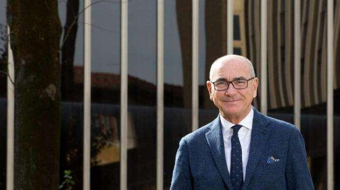 ORA BASTA: DELLA VALLE HA TRE SETTIMANE PER FARE LA FIORENTINA CHE FIRENZE ASPETTA. SERVE UN COLPO VERO. JESE COME TELLO. BLUFF EDMILSON, VA IN QATAR. GERSON DA PROVINCIALI SE NON C’E’ EL SHAARAWY. AGGRAPPATI A REBIC. STADIO, NESSUNA PROROGA