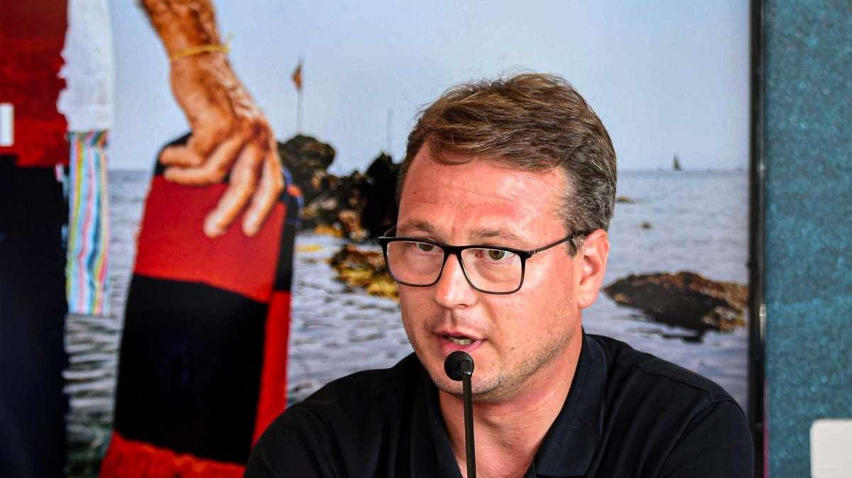 DIR. GENOA, Gudmundsson? Se qualcuno bussa apriamo
