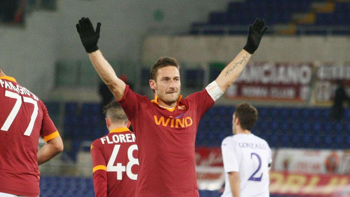 TOTTI, Ha fatto 13 contro la Fiorentina
