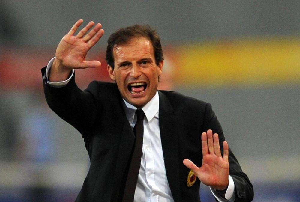 T.BERLUSCONI, Milan-Juventus 2 - 1