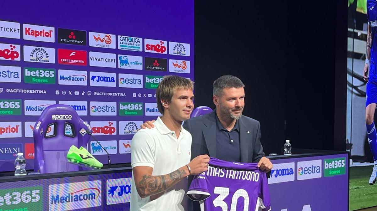 Mastantuono: "Vorrei entrare nella storia del club. Batistuta una leggenda"