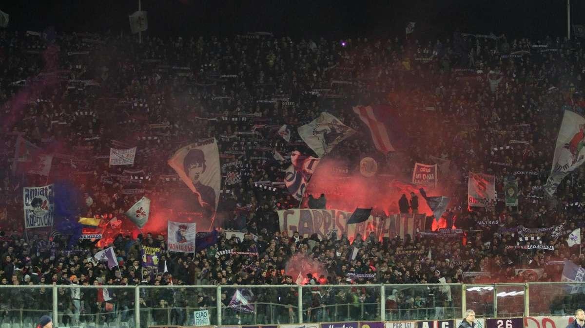 TIM CUP, Multa 10mila euro ai viola: "gioco ritardato"