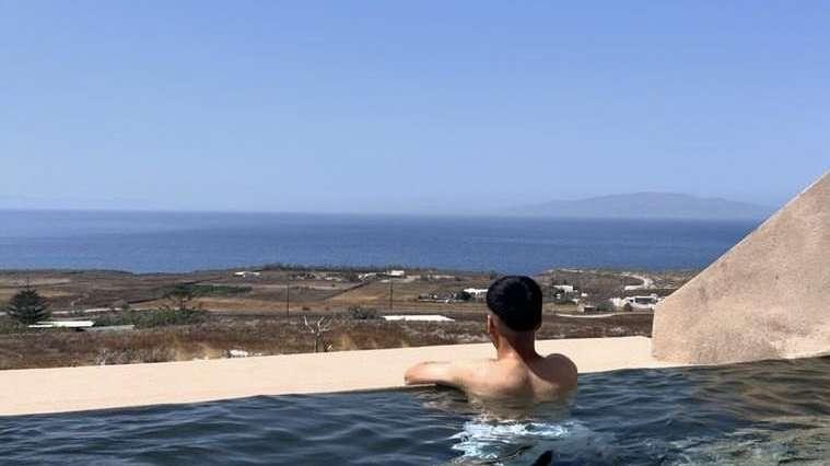 SARDEGNA, GRECIA E MIAMI GETTONATI: ECCO DOVE PASSANO LE VACANZE I VIOLA
