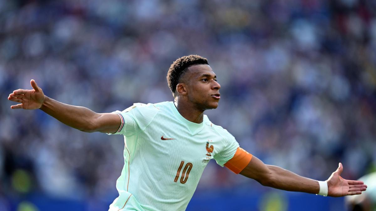 Mbappè-Dembelè condannano il Marocco: la Francia è la prima semifinalista